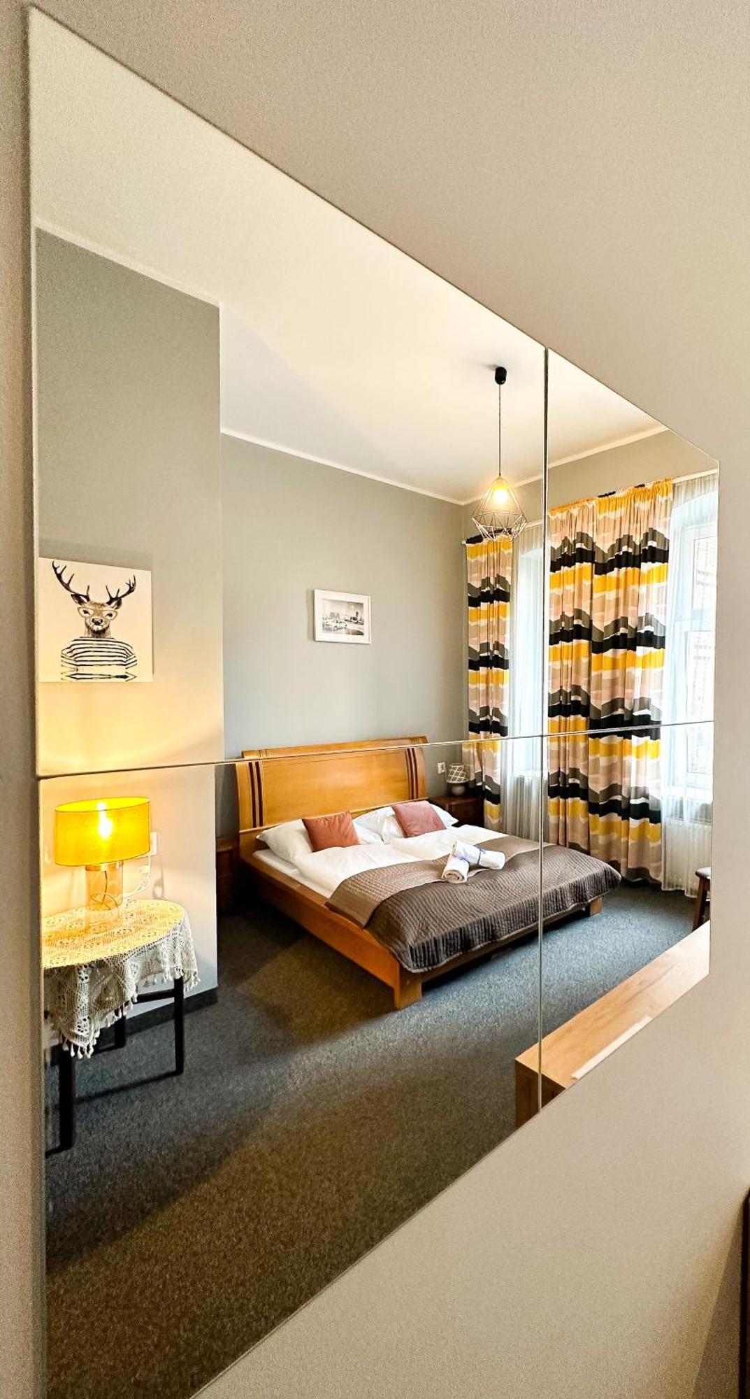 Expolis Residence - City Center Mtp Targi - 24H #Betterthanyourex بوزنان المظهر الخارجي الصورة
