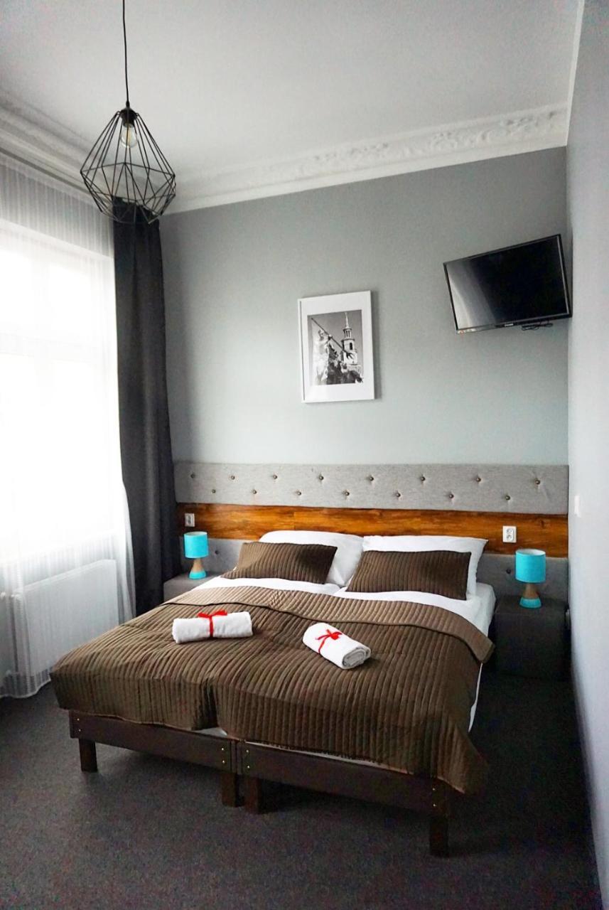 Expolis Residence - City Center Mtp Targi - 24H #Betterthanyourex بوزنان المظهر الخارجي الصورة