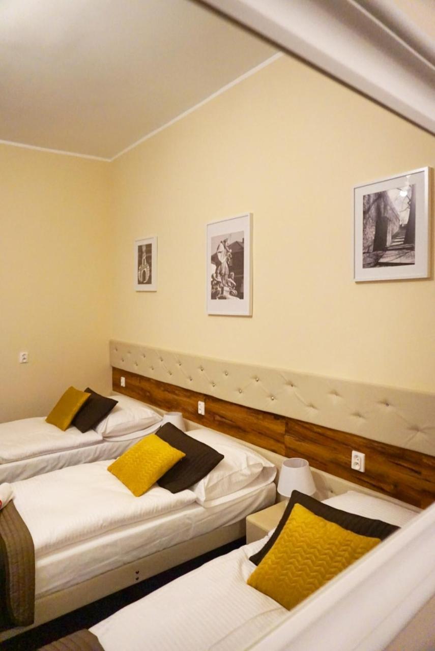 Expolis Residence - City Center Mtp Targi - 24H #Betterthanyourex بوزنان المظهر الخارجي الصورة
